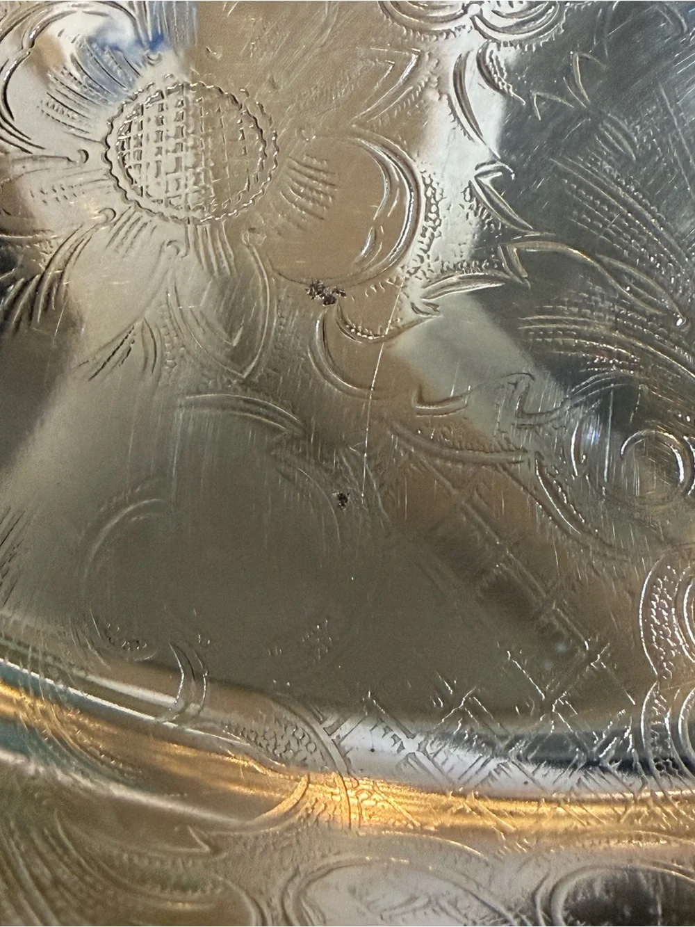 Vintage Eton Silver Plate Round Serving Bowl Tray 11.5” Diameter Ornate Engraved